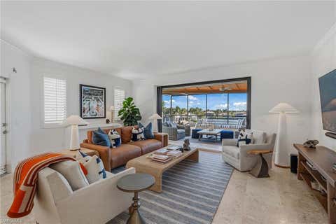 Photo of 4400 Gulf Shore BLVD N #4-405, NAPLES, FL 34103 (MLS # 226003676)