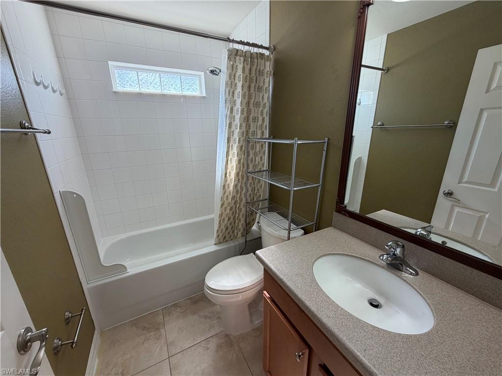 COLONY TRACE - Residential Lease