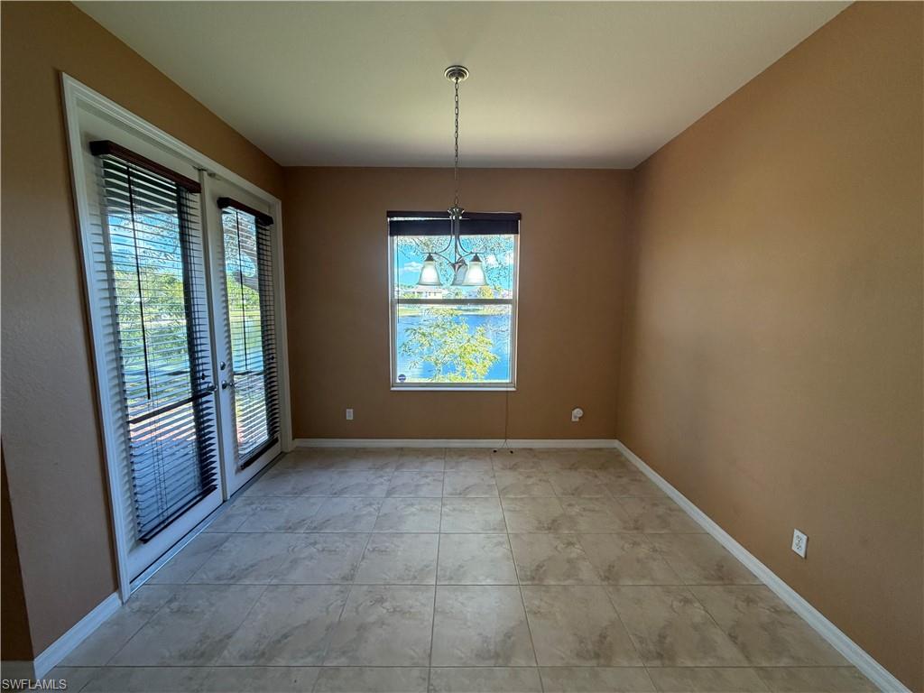 COLONY TRACE - Residential Lease