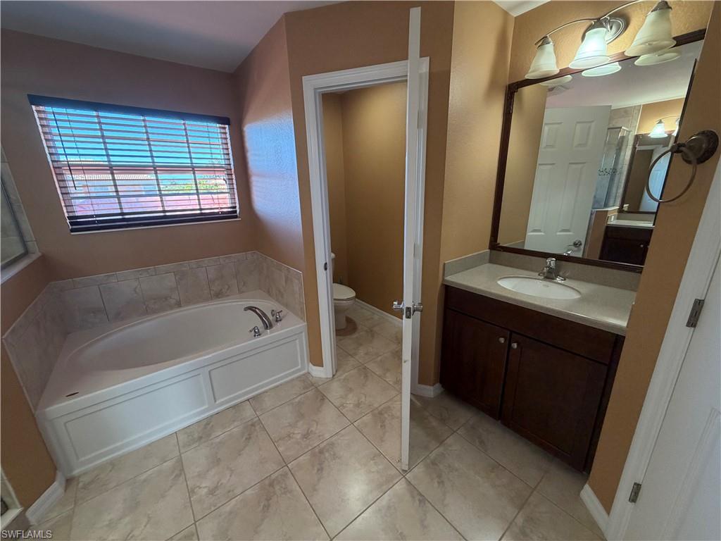 COLONY TRACE - Residential Lease