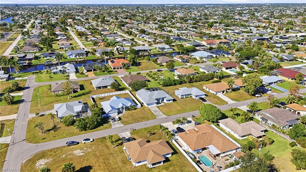 CAPE CORAL - Residential