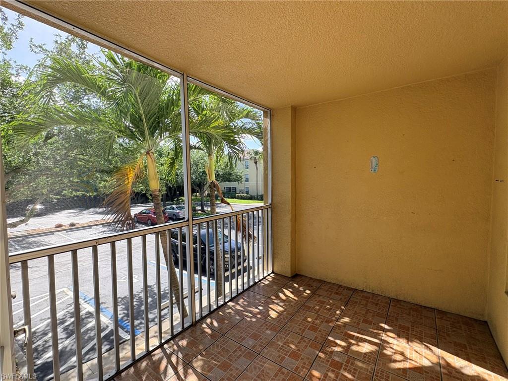 THE RESIDENCE - Residential Lease