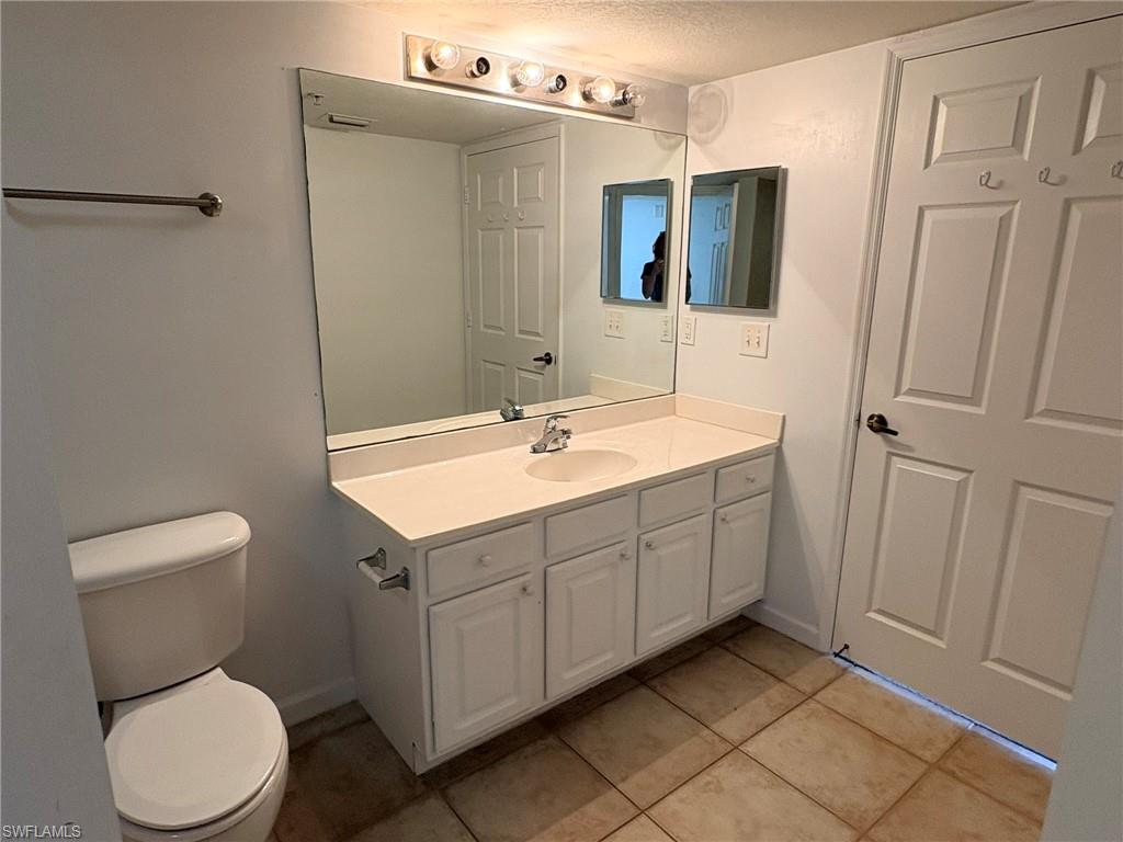 THE RESIDENCE - Residential Lease