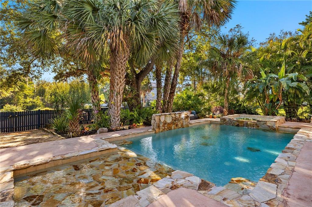 BONITA SPRINGS - Residential