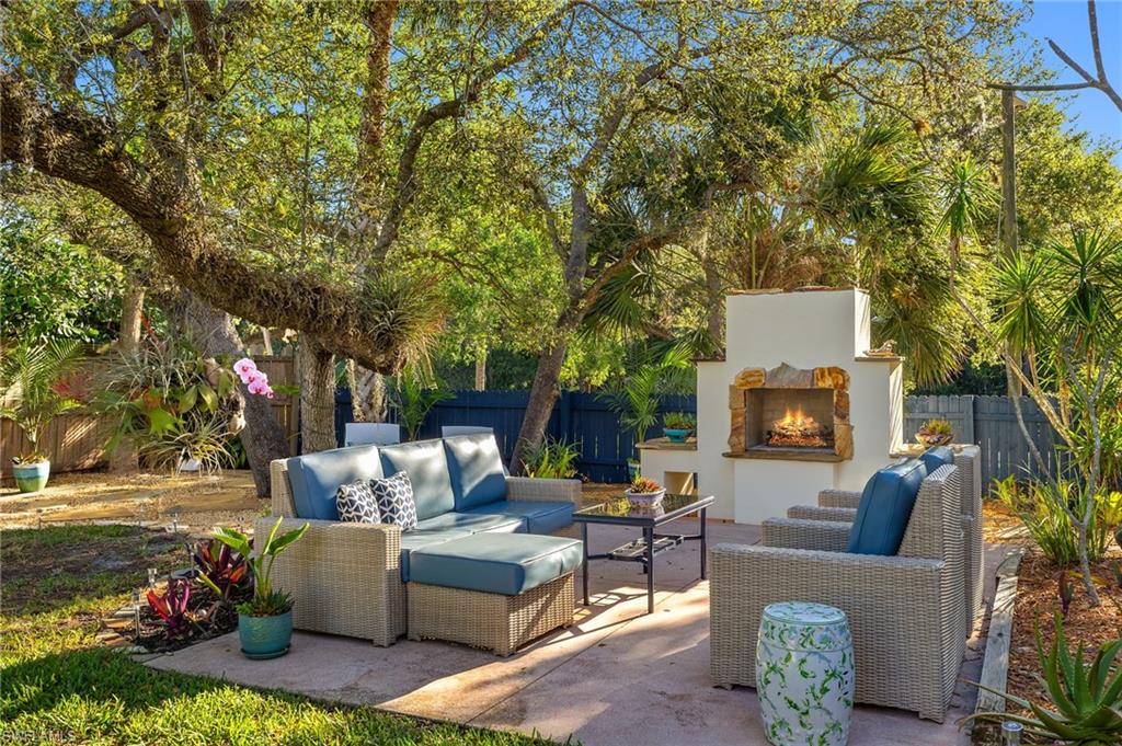 BONITA SPRINGS - Residential