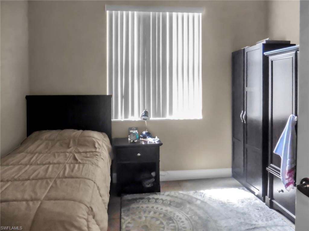 IBIS COVE - Residential