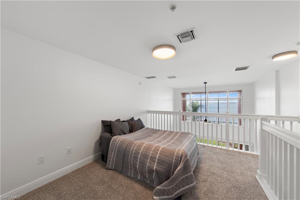 ST. TROPEZ - Residential Lease