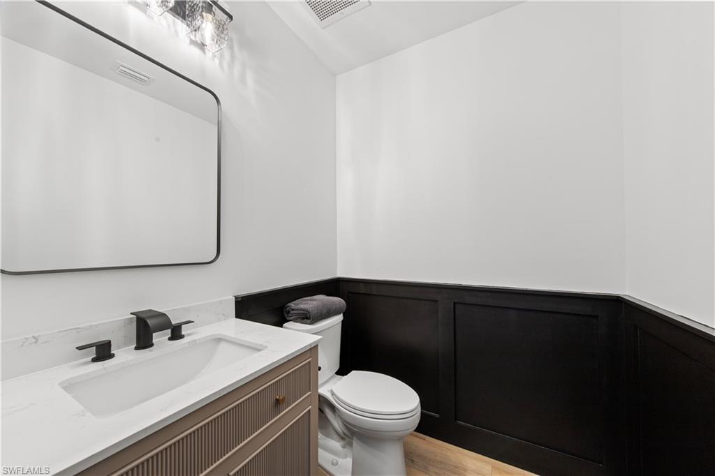 ST. TROPEZ - Residential Lease