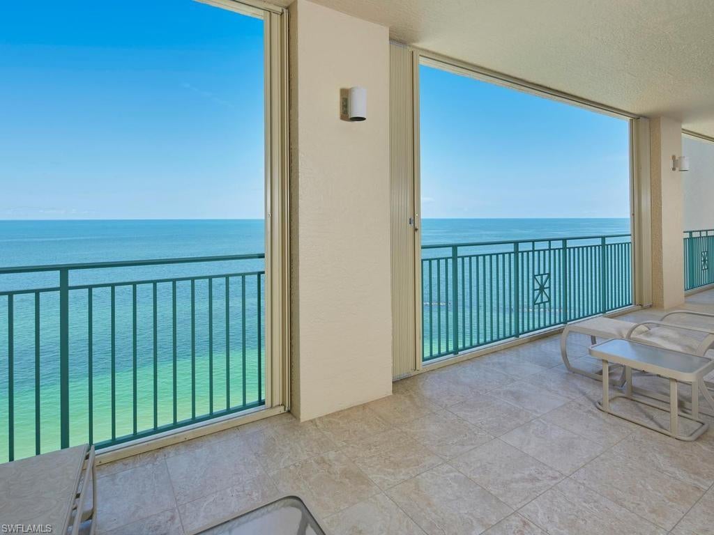 960 Cape Marco DR 1505