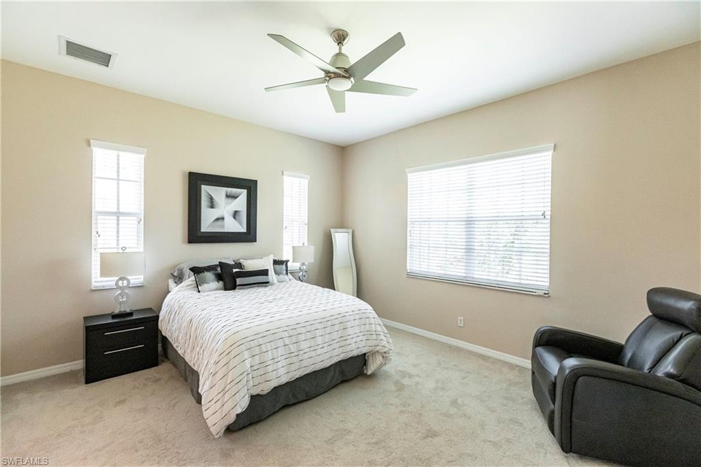 DANIELS VILLAS - Residential Lease