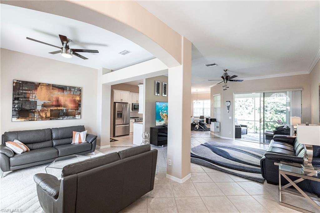 DANIELS VILLAS - Residential Lease