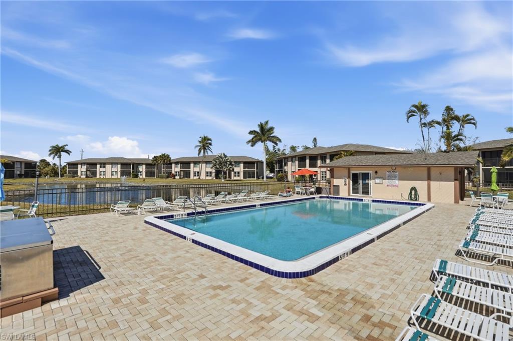 DAVIS WOODS CONDOMINIUM - Residential