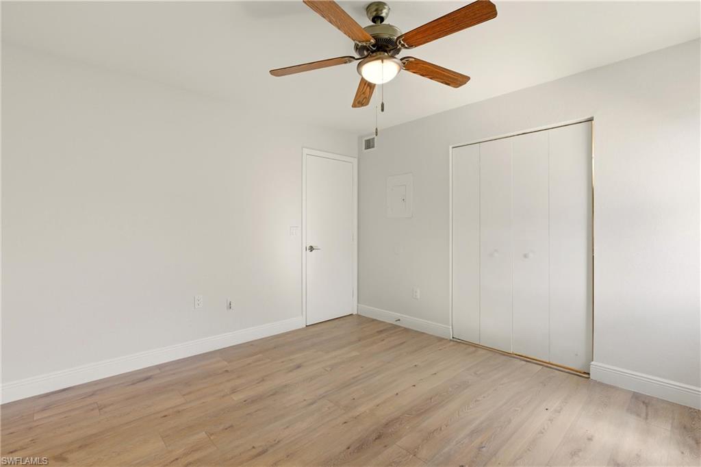 VENETIAN PALMS - Residential