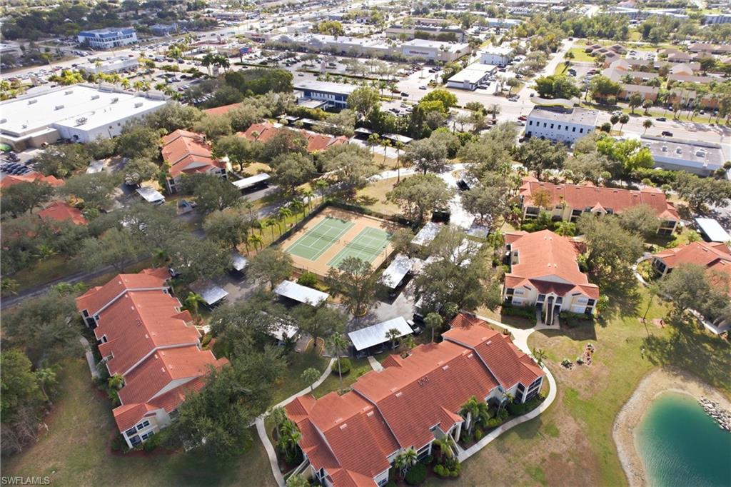 VENETIAN PALMS - Residential