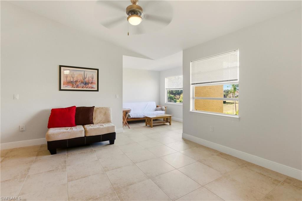 VENETIAN PALMS - Residential