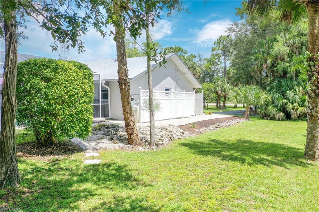 GOLDEN GATE ESTATES - Residential