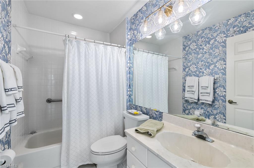 WIGGINS LAKES AND PRESERVES - Residential