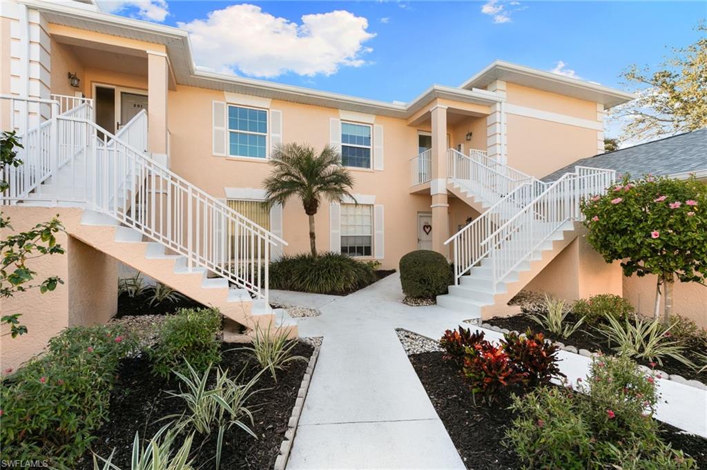 WIGGINS LAKES AND PRESERVES - Residential