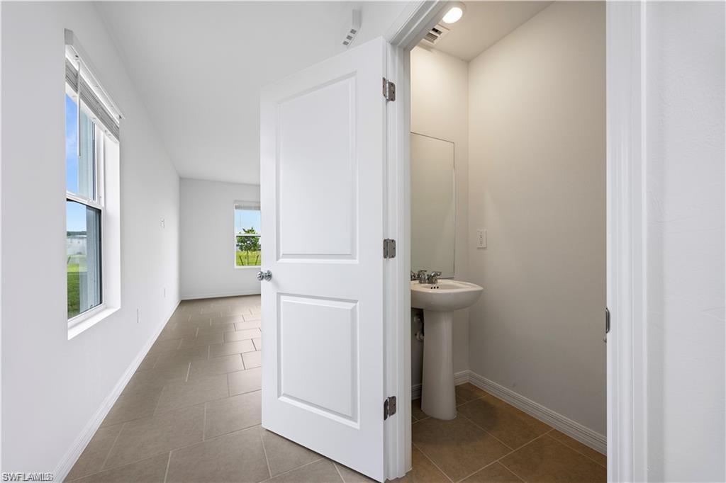 CRANE LANDING - Residential Lease