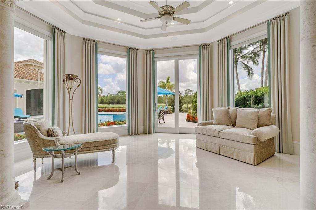 ESCADA AT TIBURON - Residential