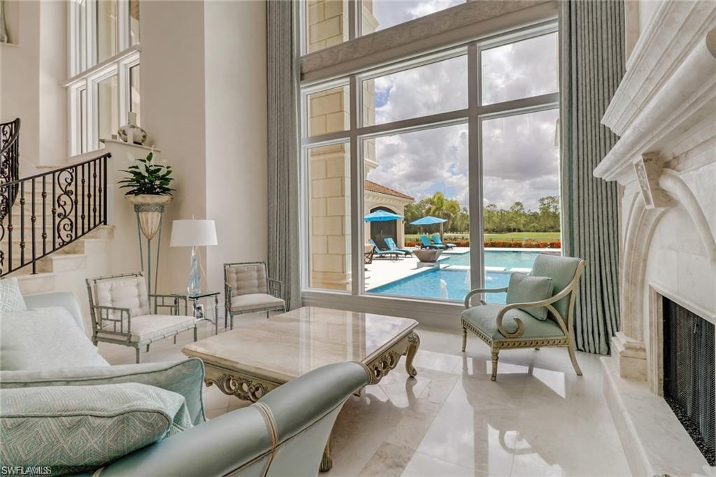 ESCADA AT TIBURON - Residential