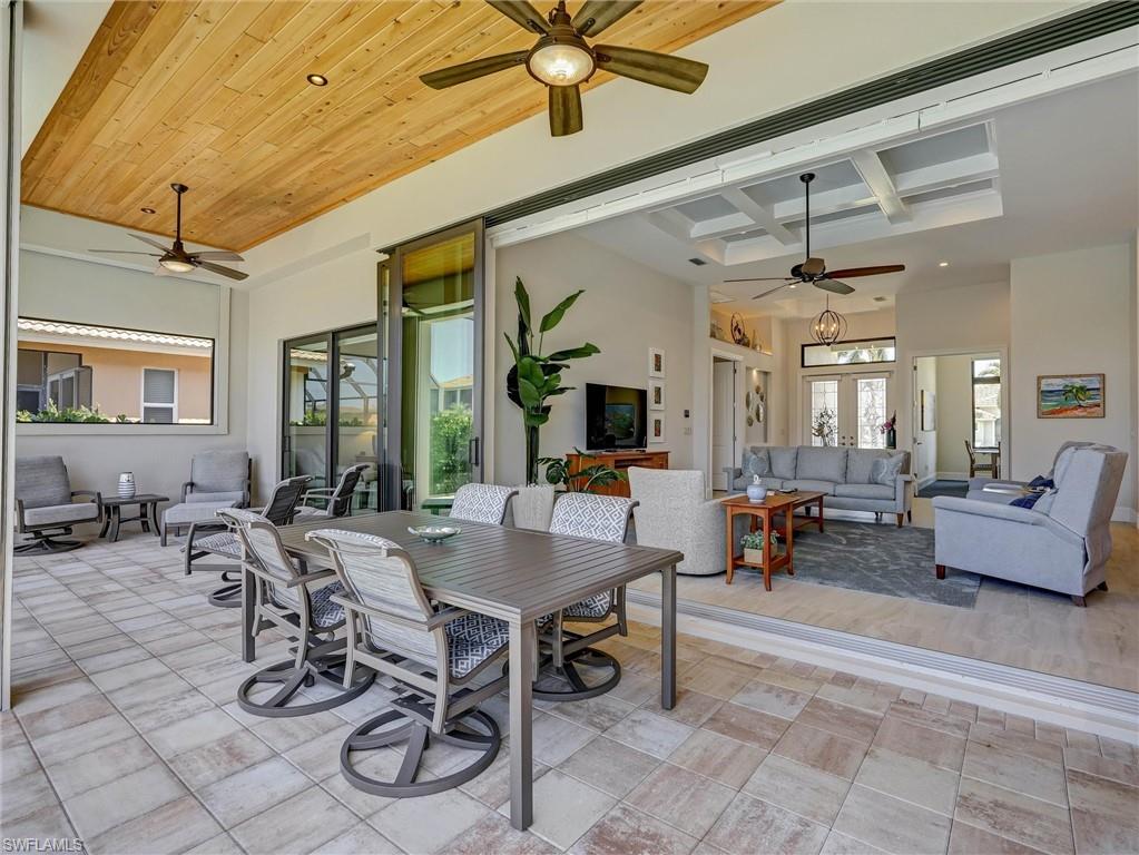 MARCO BEACH - Residential