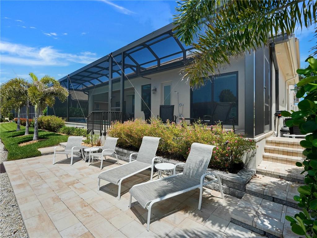 MARCO BEACH - Residential