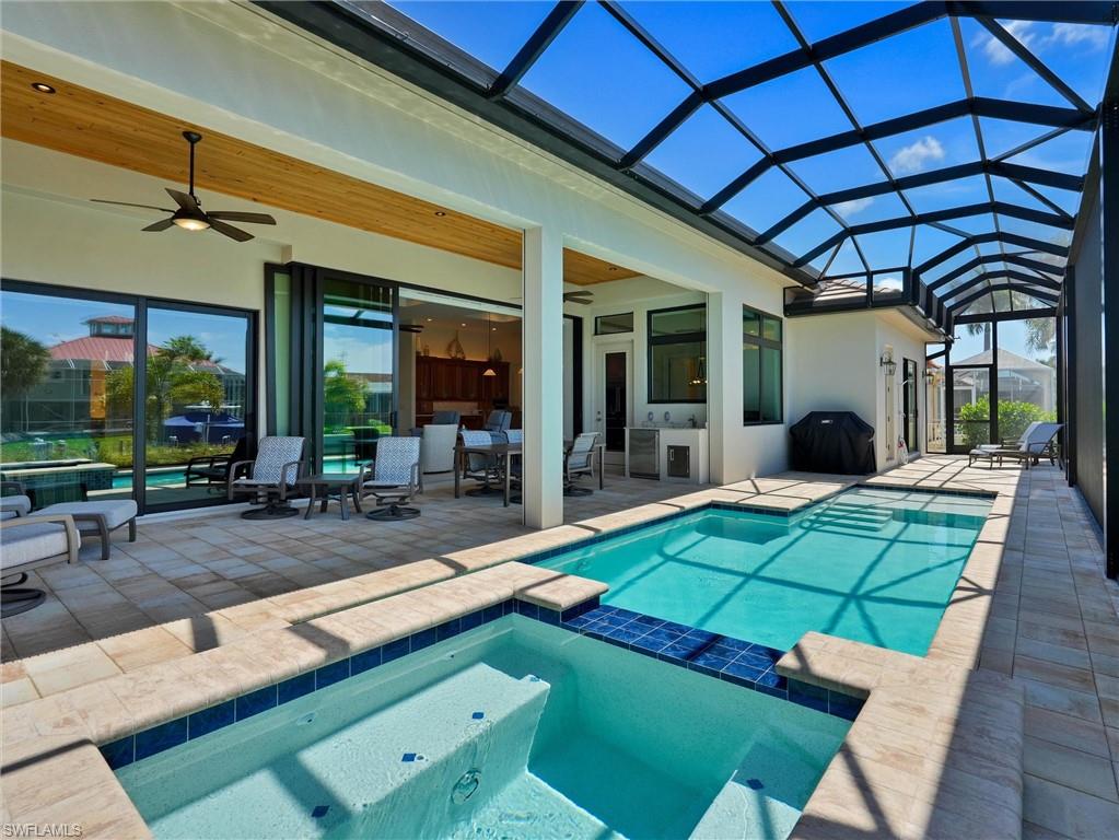 MARCO BEACH - Residential