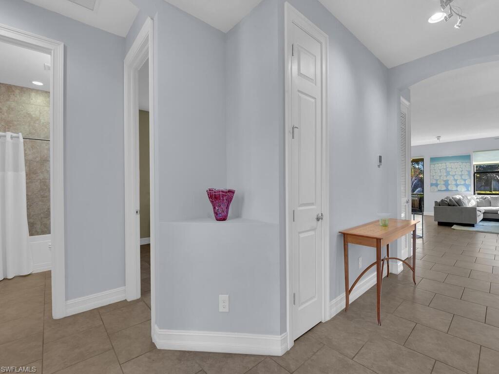 TUSCANY POINTE - Residential