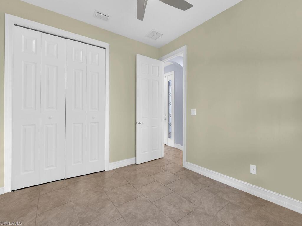 TUSCANY POINTE - Residential