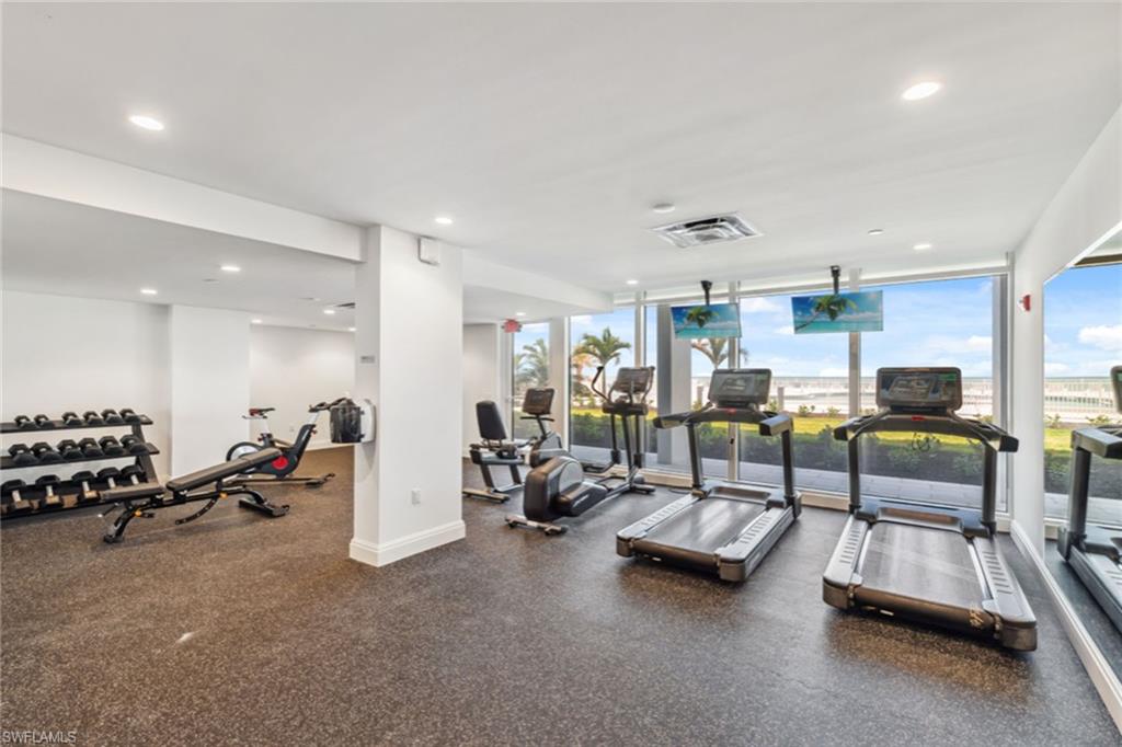 NAPLES CONTINENTAL - Residential