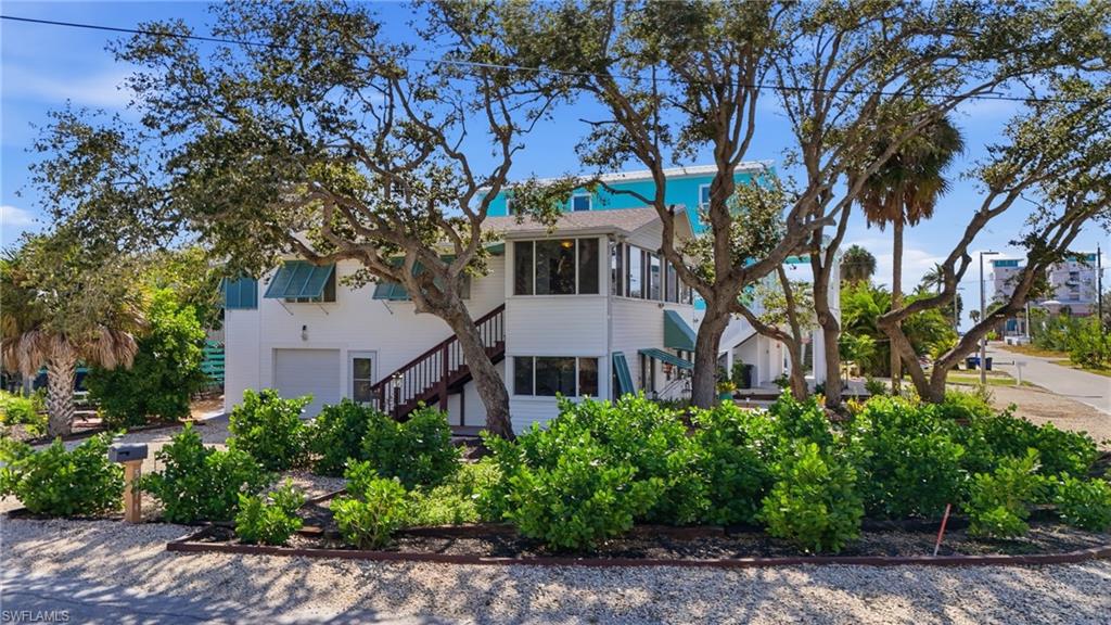 GULF HEIGHTS - Residential