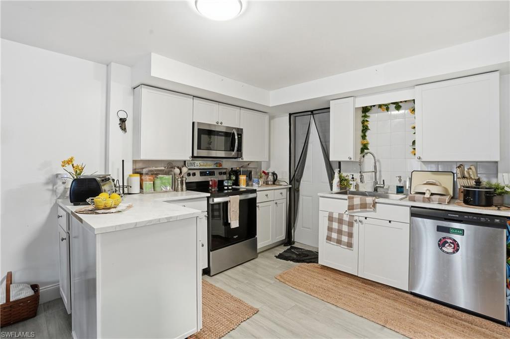 GULF HEIGHTS - Residential