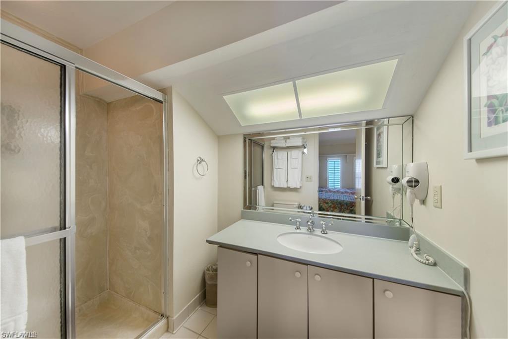 SANIBEL HARBOUR TOWER CONDO - Residential