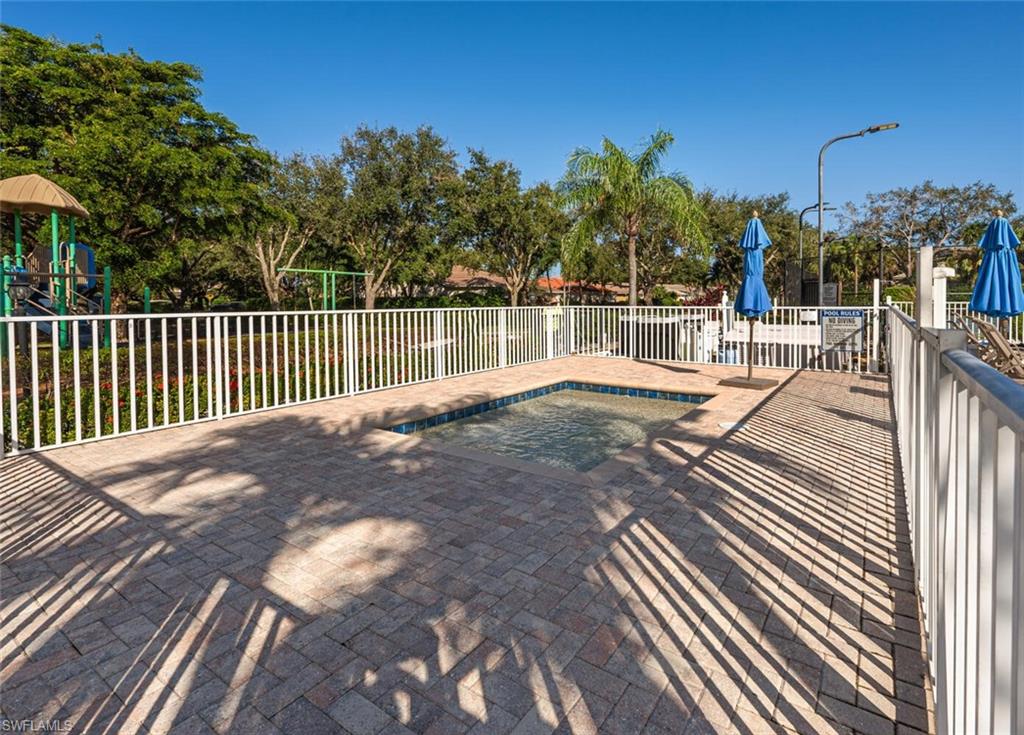 HERITAGE GREENS - Residential