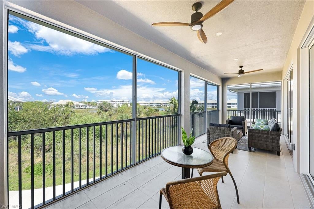 273 Indies DR E 202
