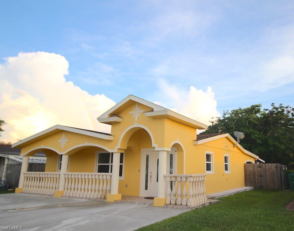 NAPLES PARK - Residential