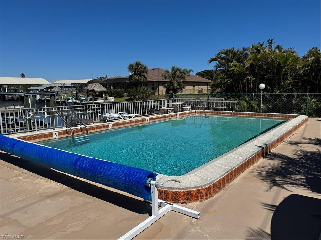 AVALON PLACE CONDO - Residential