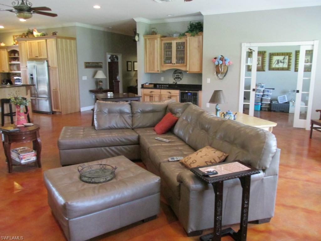 BUCKINGHAM - Residential