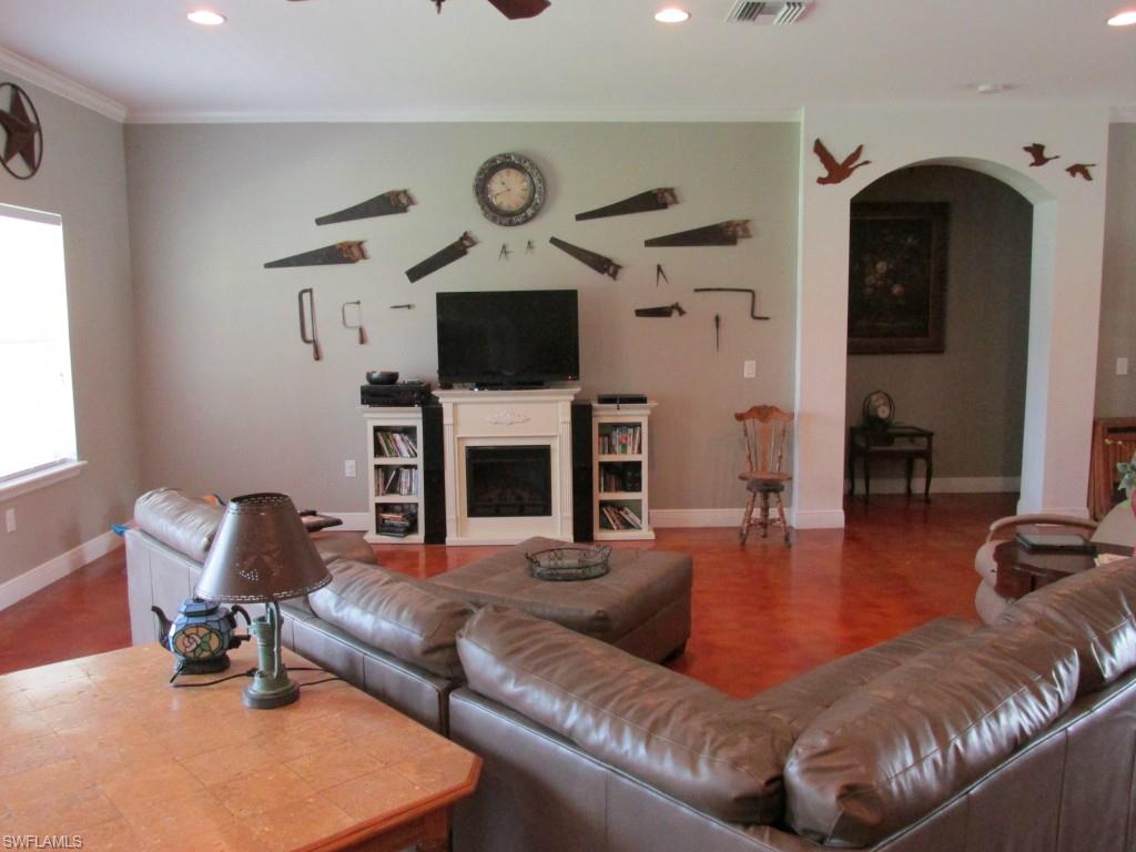 BUCKINGHAM - Residential