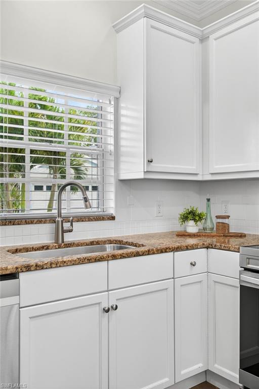 ISLAND CLUB AT CORKSCREW - Residential