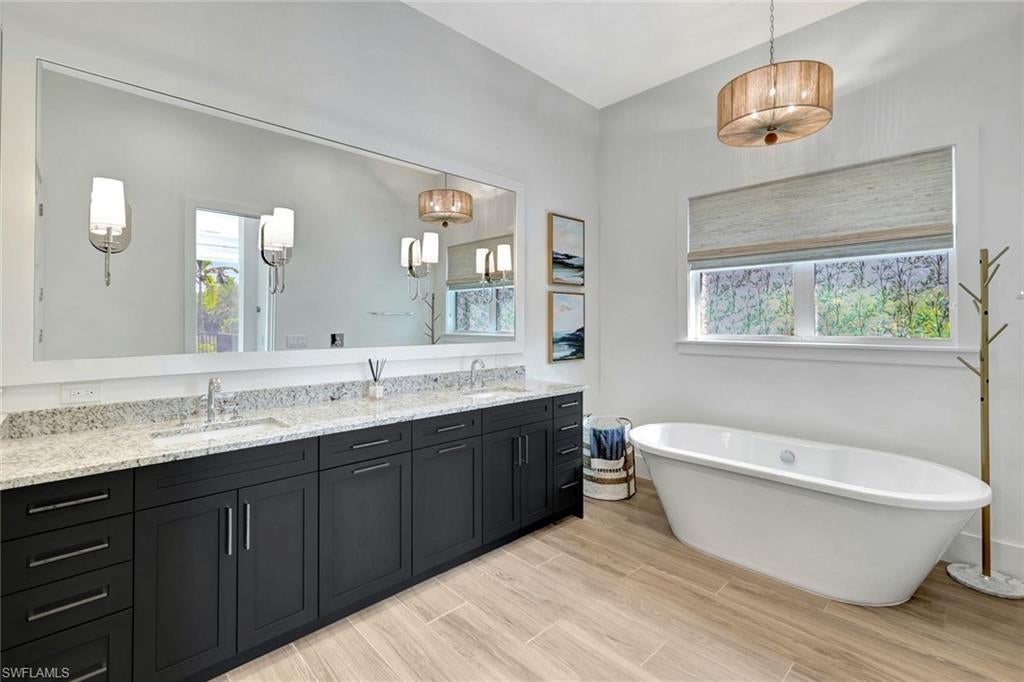 Naples, Florida, 34114, United States, 4 Bedrooms Bedrooms, ,4 BathroomsBathrooms,Residential,Active,2007053