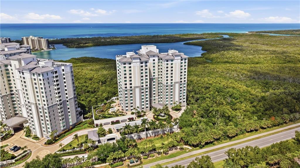 GRANDE GENEVA - Residential