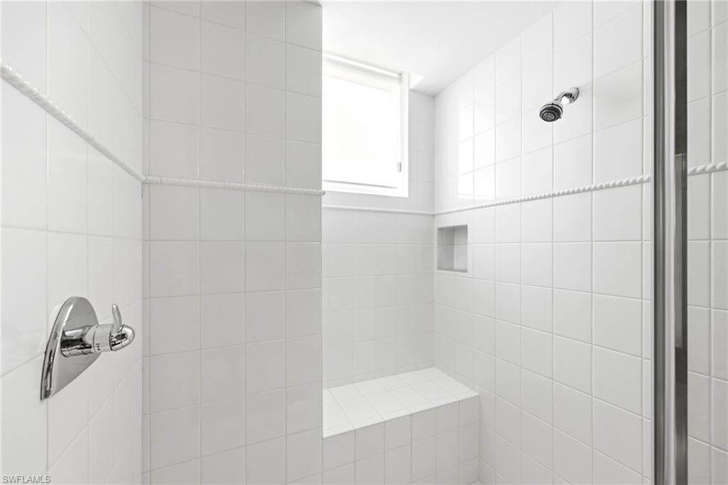 GRANDE GENEVA - Residential