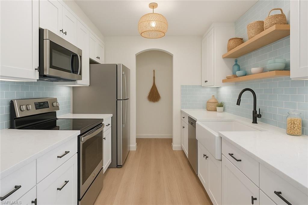 GOLDEN GATE ESTATES - Residential