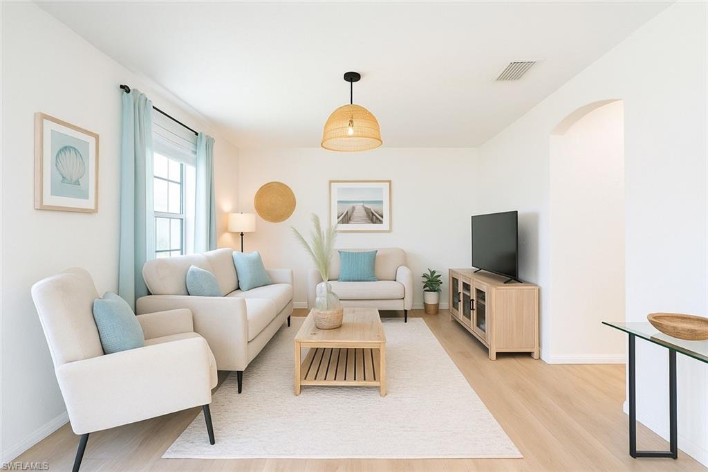 GOLDEN GATE ESTATES - Residential