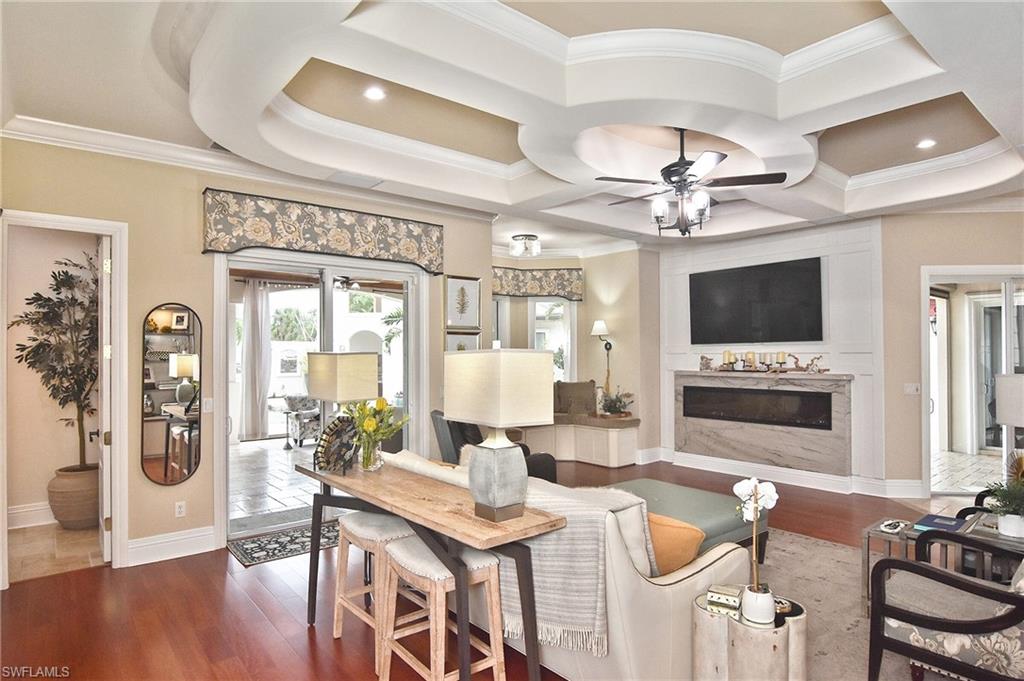 RIVERSIDE - Residential