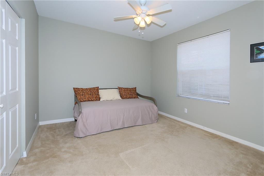 HUNTINGTON LAKES - Residential