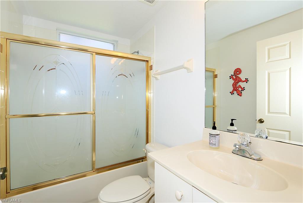 HUNTINGTON LAKES - Residential