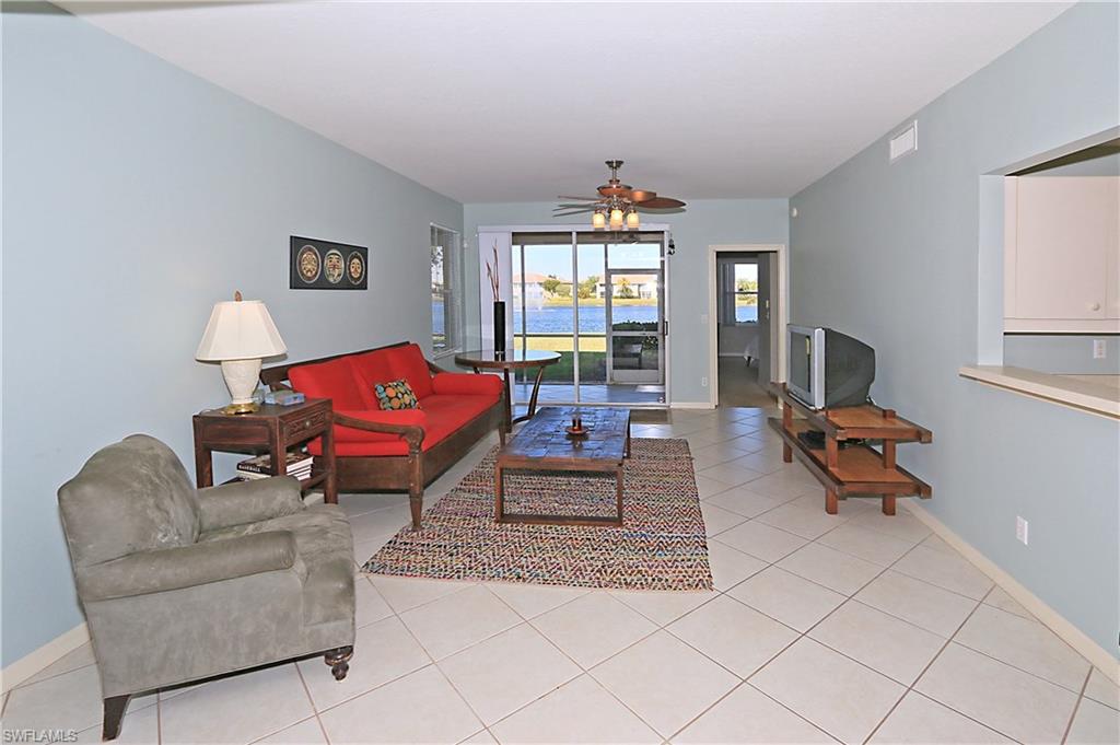 HUNTINGTON LAKES - Residential